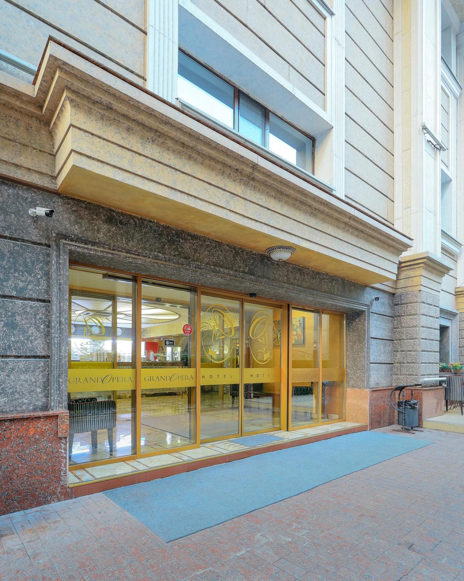 Grand Opera Hotel Almaty Exterior foto