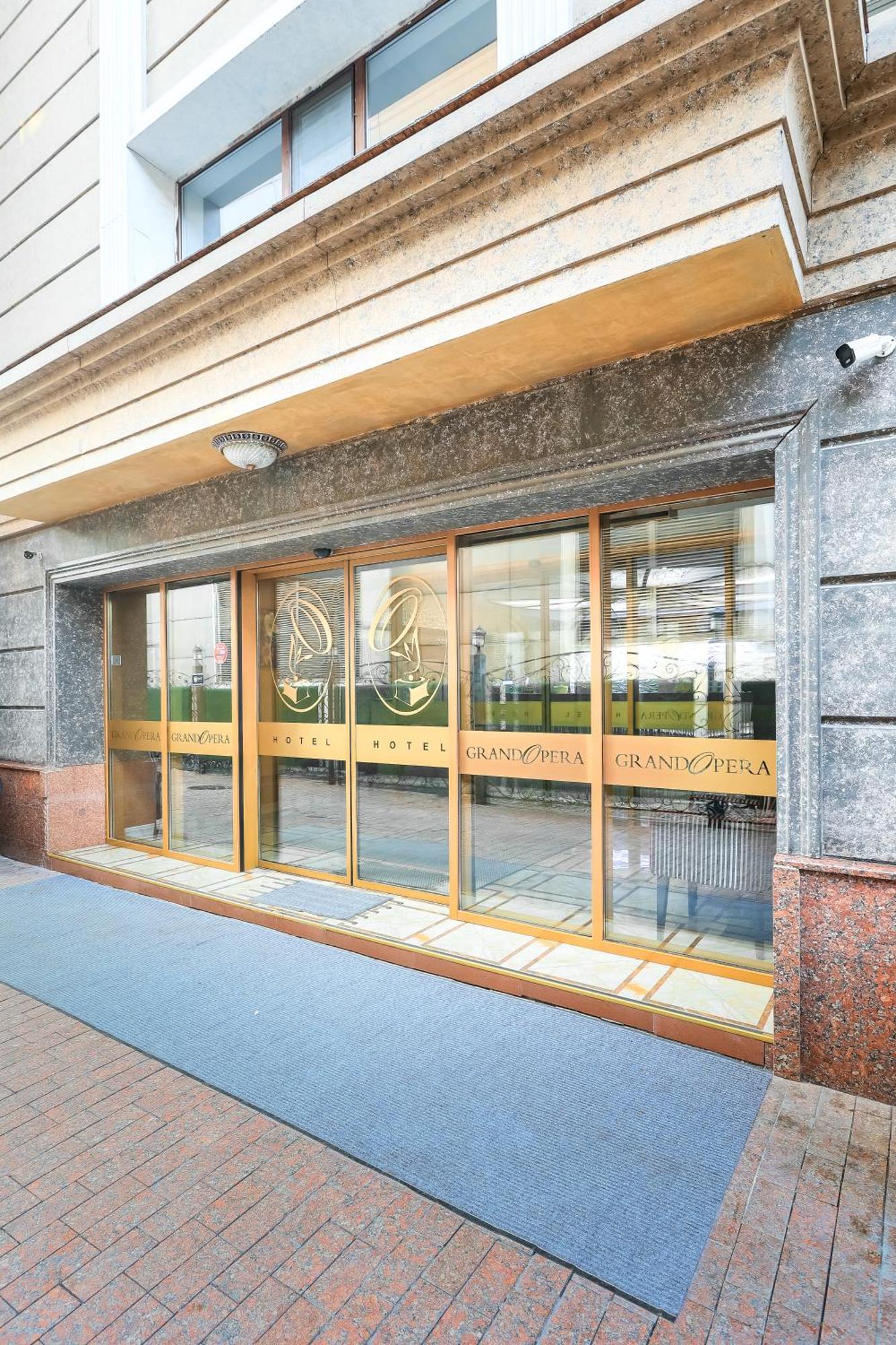 Grand Opera Hotel Almaty Exterior foto
